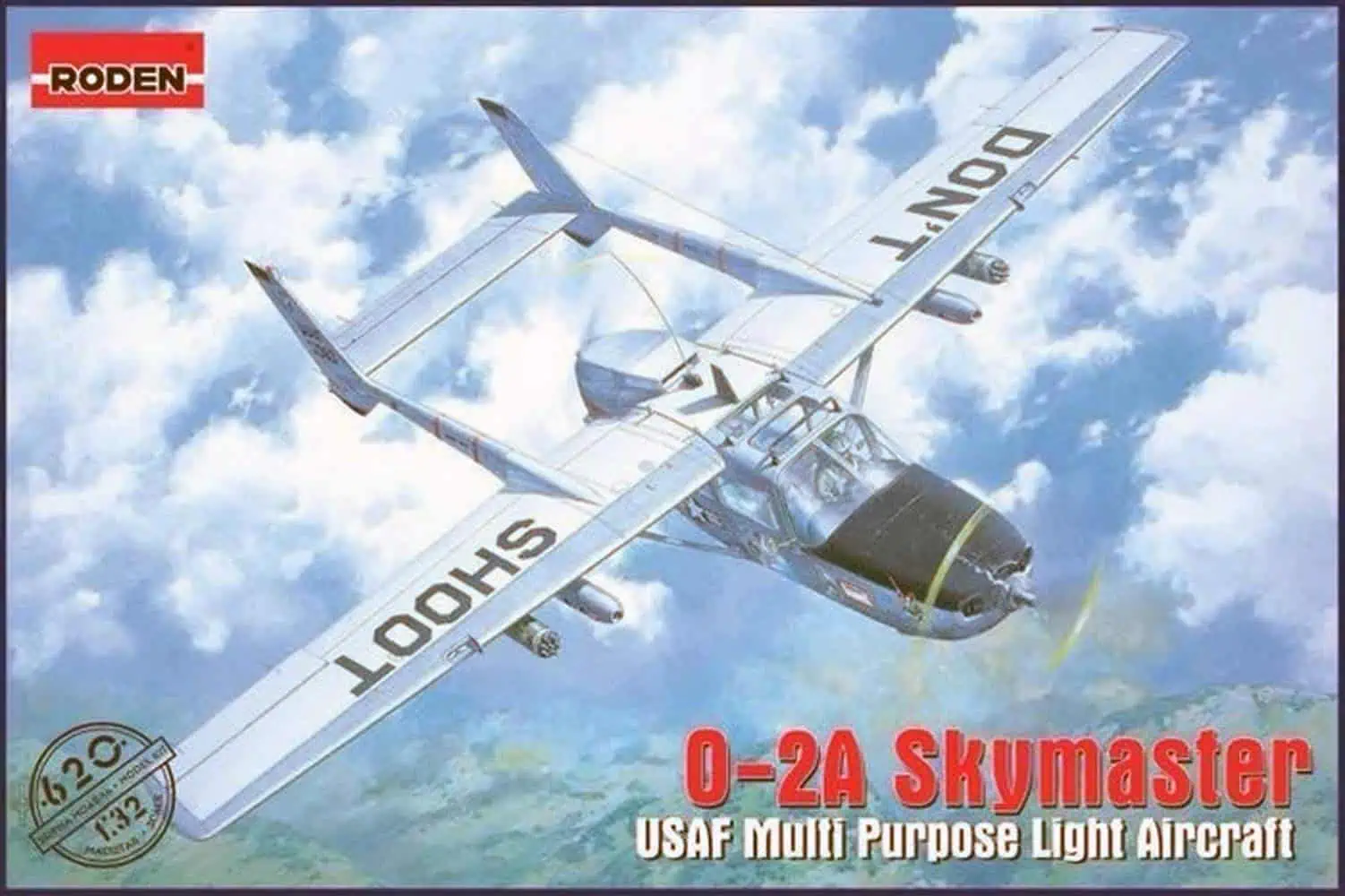 Roden โมเดลเครื่องบิน RODEN 1/32 RO620 O-2A SKYMASTER USAF MULTI PURPOSE LIGHT AIRCRAFT