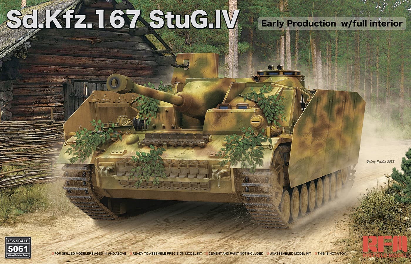 Rye Field Model 1/35 Sd.Kfz.167 StuG IV Early Production w/Full Interior (RFM5061) - RFM5061