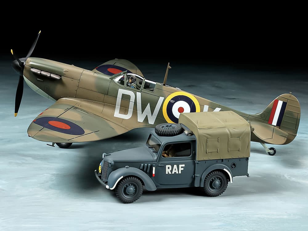 Tamiya 1/48 Supermarine Spitfire Mk.I & Light Utility Car 10HP Tilly Set (TA25211)
