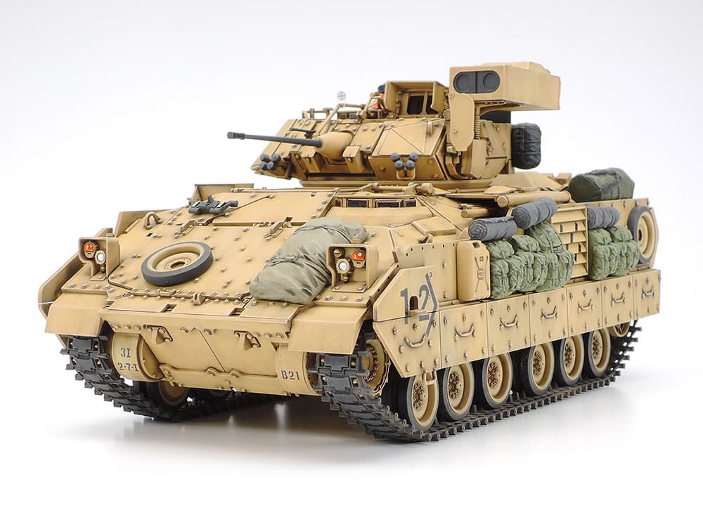 Tamiya 1/35 M2A2 ODS Infantry Fighting Vehicle (TA35264)
