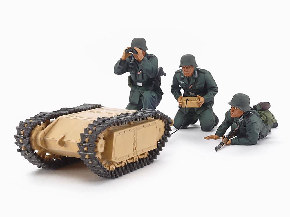 Tamiya 1/35 German Assault Pioneer&Goliath Set (TA35357)