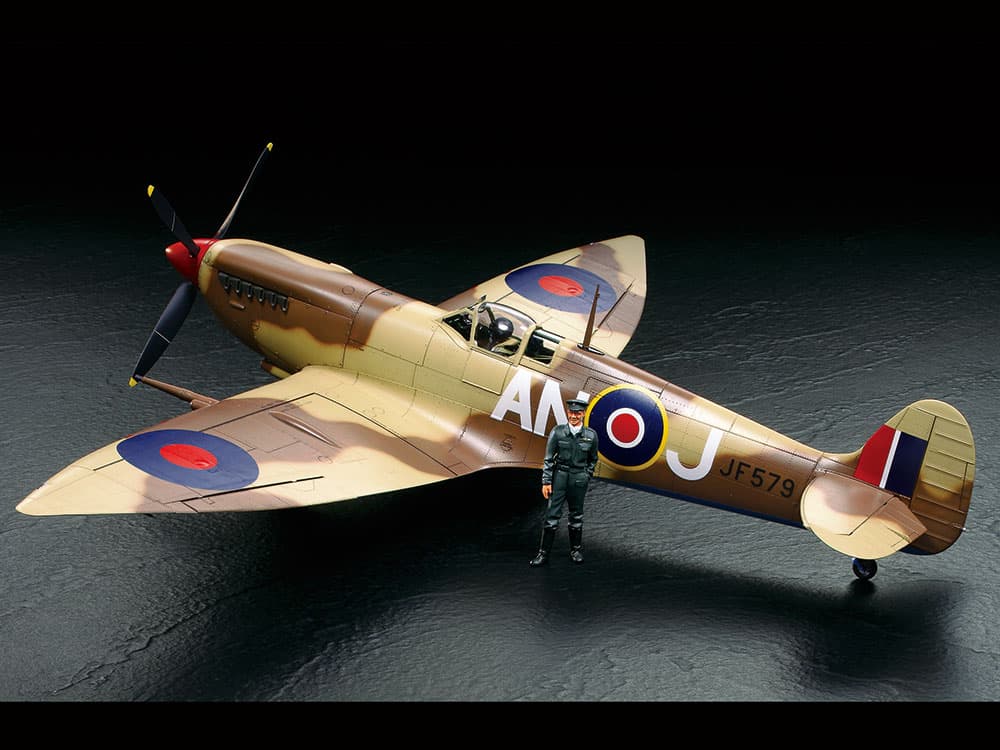 Tamiya 1/32 Supermarine Spitfire Mk.VIII (TA60320)